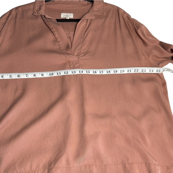 LOU & GREY Women's Tunic Top V Neck Clay Pink Lyocell Oversized Split Popover - Picture 7 of 9